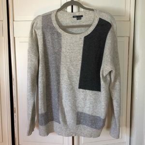 Vince 100% cashmere gray sweater